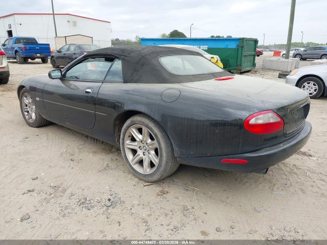 2000 JAGUAR XK8 SAJJA42C3YNA05020 Photo 2