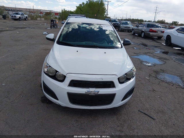 Chevrolet Sonic Lt Auto 2015 1G1JC5SG3F4201386 Image 15