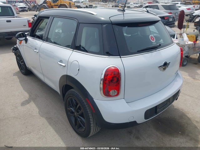 2012 MINI COOPER COUNTRYMAN WMWZB3C57CWM29838 Photo 2