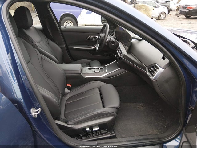 2023 Bmw 330i Xdrive მანქანა იყიდება აუქციონზე, vin: 3MW89FF08P8D42795, აუქციონის ნომერი: 44749512