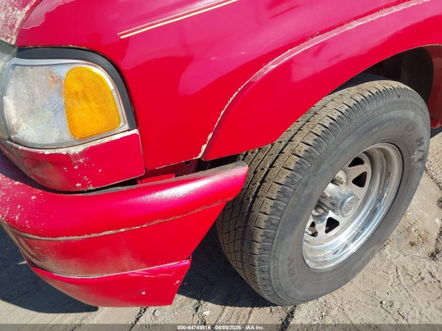 44749516 :رقم المزاد ، 4F4YR46E93TM05657 vin ، 2003 Mazda B4000 Ds مزاد بيع