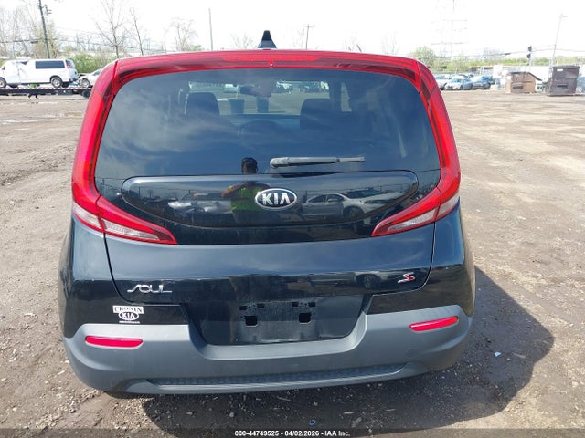 44749525 :رقم المزاد ، KNDJ23AU6M7765387 vin ، 2021 Kia Soul S مزاد بيع