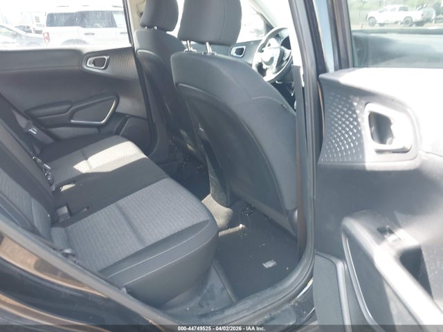 44749525 :رقم المزاد ، KNDJ23AU6M7765387 vin ، 2021 Kia Soul S مزاد بيع