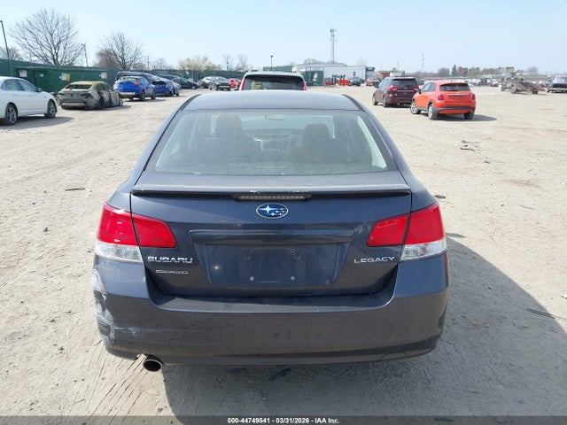 44749541 :رقم المزاد ، 4S3BMCC65D3045776 vin ، 2013 Subaru Legacy 2.5i Premium مزاد بيع