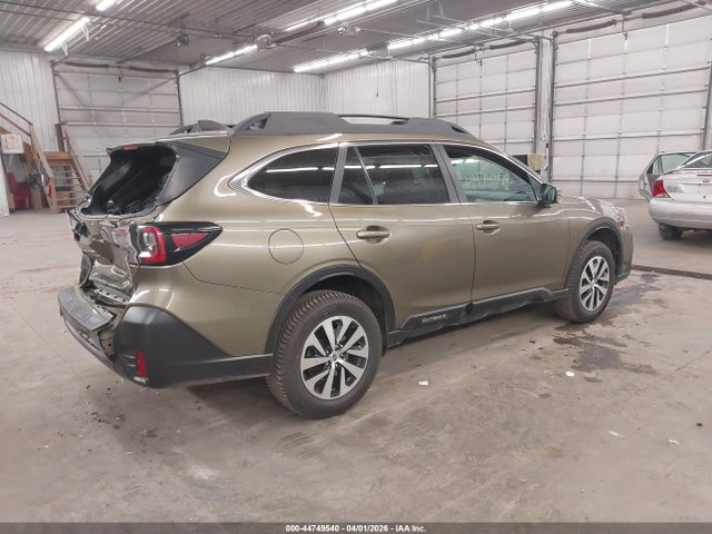 44749540 :رقم المزاد ، 4S4BTADC1M3220306 vin ، 2021 Subaru Outback Premium مزاد بيع