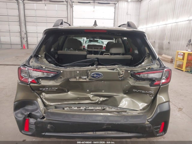 44749540 :رقم المزاد ، 4S4BTADC1M3220306 vin ، 2021 Subaru Outback Premium مزاد بيع