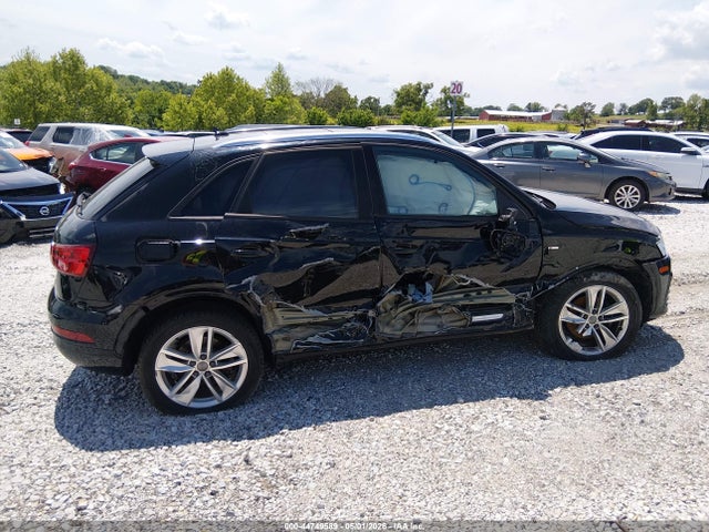 WA1ECCFS9JR029088 Audi Q3 2.0t Premium/2.0t Sport Premium