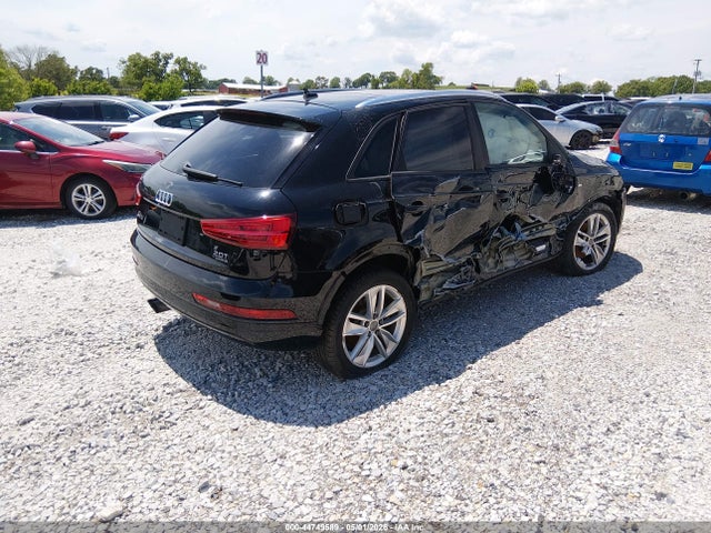WA1ECCFS9JR029088 Audi Q3 2.0t Premium/2.0t Sport Premium