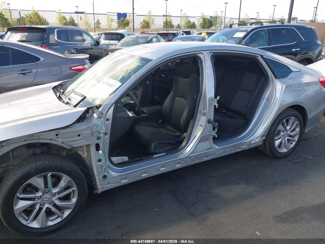 1HGCV1F14JA051177 Honda ACCORD LX