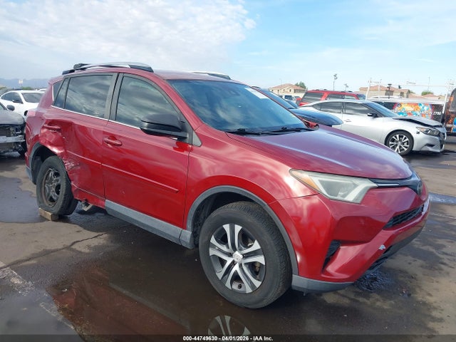 Toyota RAV4 LE 2018 JTMBFREV0JD233189 zdjęcie główne