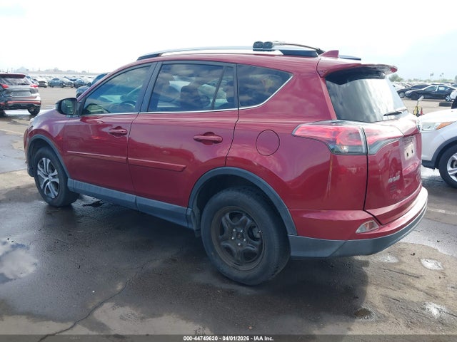 Toyota RAV4 LE 2018 JTMBFREV0JD233189 Image 3