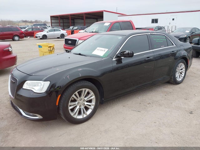 Продаж на аукціоні авто 2017 Chrysler 300c, vin: 2C3CCAEG9HH564726, номер лоту: 44749638