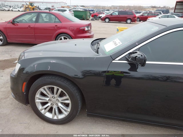 Продаж на аукціоні авто 2017 Chrysler 300c, vin: 2C3CCAEG9HH564726, номер лоту: 44749638