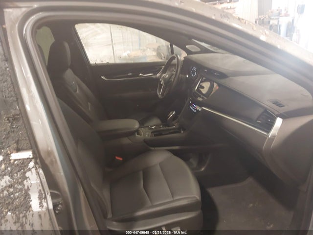 44749648 :رقم المزاد ، 1GYKNDR40RZ750928 vin ، 2024 Cadillac Xt5 Awd Premium Luxury مزاد بيع