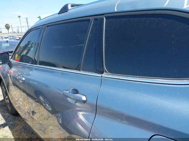 Toyota Highlander Xle 2021 5TDHZRAH5MS086295 Image 14