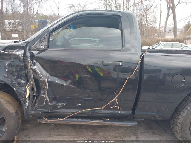 44749725 :رقم المزاد ، 3C6JR7AG9GG164259 vin ، 2016 Ram 1500 Express مزاد بيع