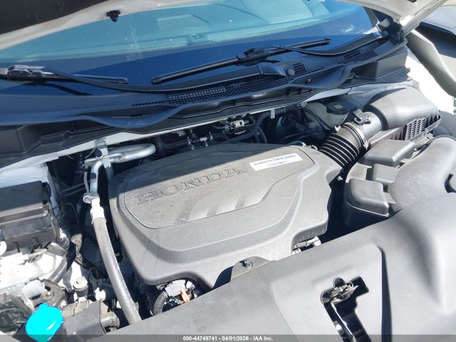5FNRL6H9XJB042263 Honda Odyssey Elite