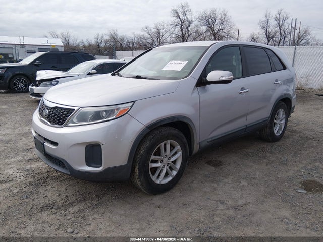 2015 KIA SORENTO 5XYKT3A68FG599690 Photo 1