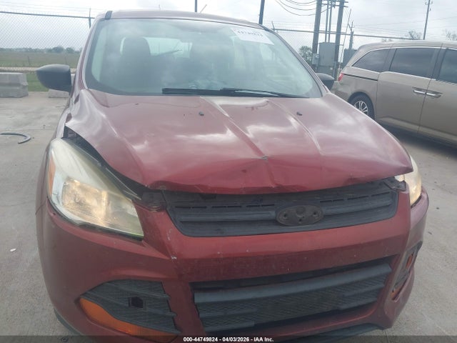 1FMCU0F72GUA38544 Ford ESCAPE S