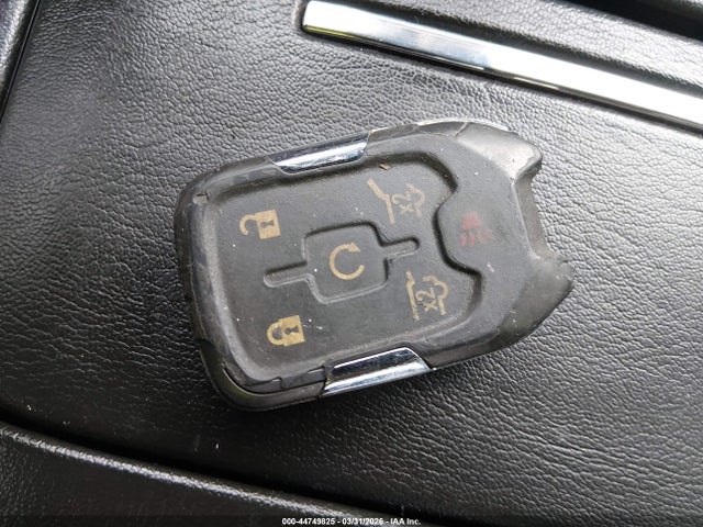 44749825 :رقم المزاد ، 1GNSKCKC9FR652140 vin ، 2015 Chevrolet Tahoe Ltz مزاد بيع
