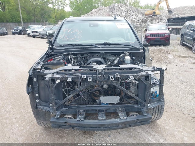44749825 :رقم المزاد ، 1GNSKCKC9FR652140 vin ، 2015 Chevrolet Tahoe Ltz مزاد بيع