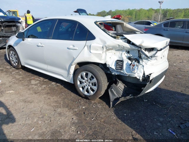 44749831 :رقم المزاد ، 5YFEPMAE6NP369462 vin ، 2022 Toyota Corolla Le مزاد بيع