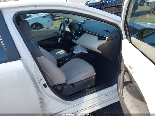 44749831 :رقم المزاد ، 5YFEPMAE6NP369462 vin ، 2022 Toyota Corolla Le مزاد بيع