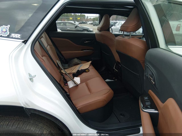 2025 Toyota Crown Signia Limited მანქანა იყიდება აუქციონზე, vin: JTDACAAJ1S3034040, აუქციონის ნომერი: 44749847