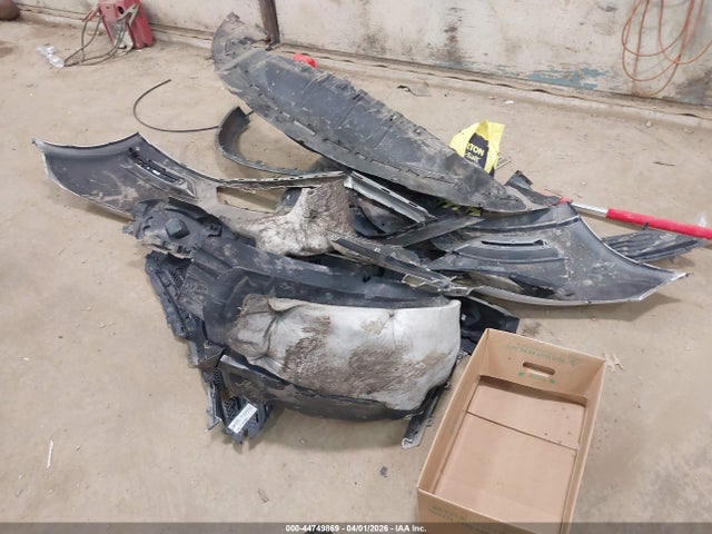 44749869 :رقم المزاد ، 1FAHP2E8XDG190479 vin ، 2013 Ford Taurus Sel مزاد بيع
