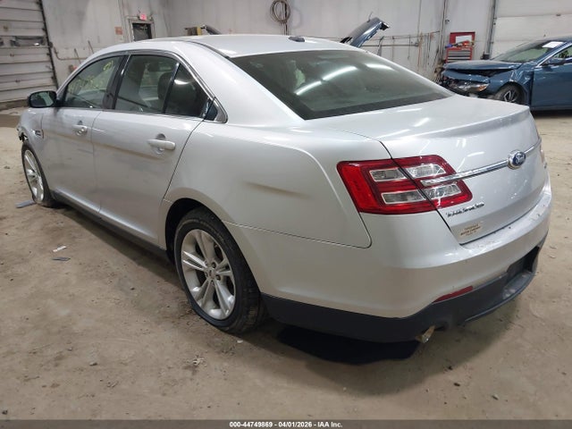 44749869 :رقم المزاد ، 1FAHP2E8XDG190479 vin ، 2013 Ford Taurus Sel مزاد بيع