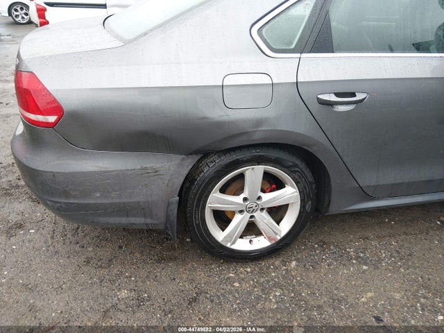 44749882 :رقم المزاد ، 1VWAT7A30FC119653 vin ، 2015 Volkswagen Passat 1.8t Limited Edition مزاد بيع