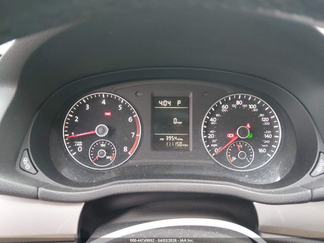 44749882 :رقم المزاد ، 1VWAT7A30FC119653 vin ، 2015 Volkswagen Passat 1.8t Limited Edition مزاد بيع