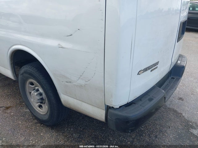 2016 Chevrolet Express 2500 Work Van მანქანა იყიდება აუქციონზე, vin: 1GCWGAFF1G1126086, აუქციონის ნომერი: 44749905