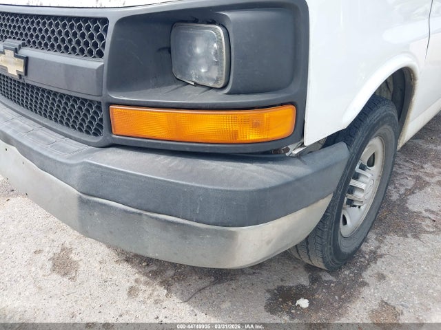 2016 Chevrolet Express 2500 Work Van მანქანა იყიდება აუქციონზე, vin: 1GCWGAFF1G1126086, აუქციონის ნომერი: 44749905