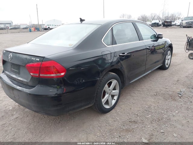 Продаж на аукціоні авто 2013 Volkswagen Passat 2.0l Tdi Se, vin: 1VWBN7A38DC004004, номер лоту: 44749911