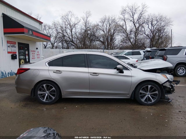 Продажа на аукционе авто 2017 Subaru Legacy 2.5i Limited, vin: 4S3BNAK62H3062382, номер лота: 44749926