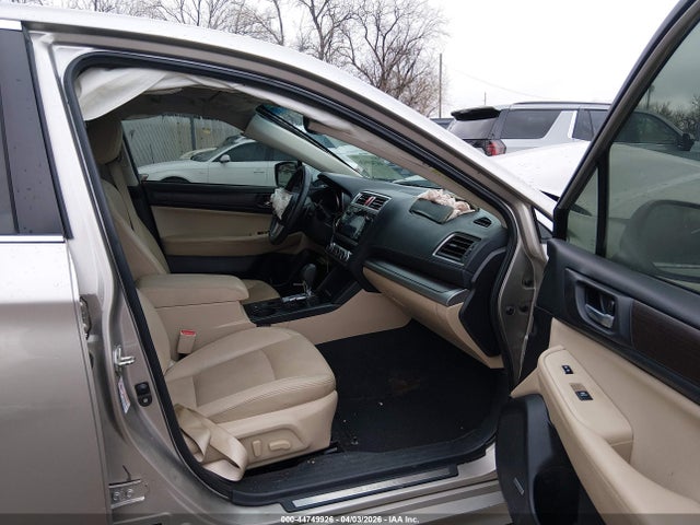 Продажа на аукционе авто 2017 Subaru Legacy 2.5i Limited, vin: 4S3BNAK62H3062382, номер лота: 44749926