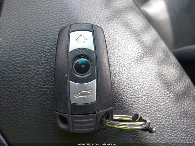 2007 Bmw 525i მანქანა იყიდება აუქციონზე, vin: WBANE53587CW59333, აუქციონის ნომერი: 44749929