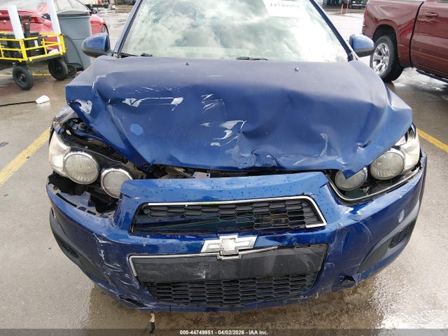44749951 :رقم المزاد ، 1G1JC5SH1E4139817 vin ، 2014 Chevrolet Sonic Lt Auto مزاد بيع
