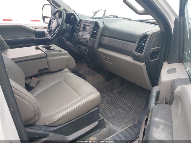 Продаж на аукціоні авто 2019 Ford F-550 Chassis Xl, vin: 1FDUF5GT5KEE93706, номер лоту: 44749956