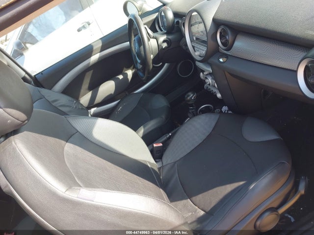 2009 MINI COOPER S WMWMF73589TW87964 Photo 4
