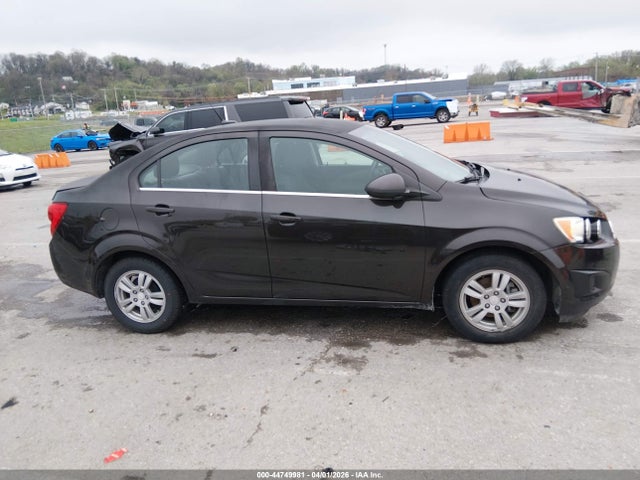 44749981 :رقم المزاد ، 1G1JC5SH6D4246120 vin ، 2013 Chevrolet Sonic Lt Auto مزاد بيع