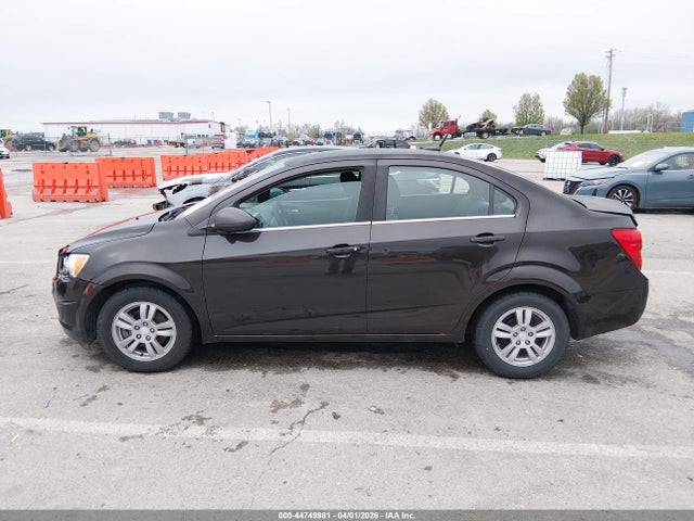 44749981 :رقم المزاد ، 1G1JC5SH6D4246120 vin ، 2013 Chevrolet Sonic Lt Auto مزاد بيع