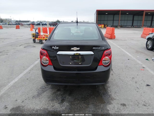 44749981 :رقم المزاد ، 1G1JC5SH6D4246120 vin ، 2013 Chevrolet Sonic Lt Auto مزاد بيع