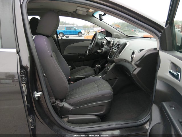 44749981 :رقم المزاد ، 1G1JC5SH6D4246120 vin ، 2013 Chevrolet Sonic Lt Auto مزاد بيع