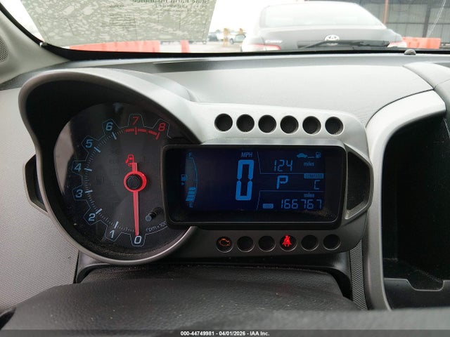 44749981 :رقم المزاد ، 1G1JC5SH6D4246120 vin ، 2013 Chevrolet Sonic Lt Auto مزاد بيع