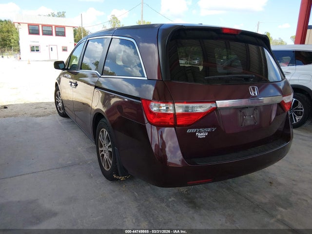 2013 HONDA ODYSSEY 5FNRL5H65DB065535 Photo 2