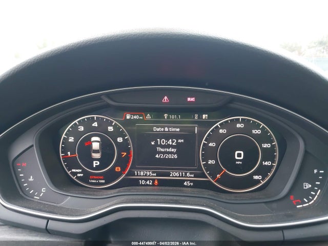 Продаж на аукціоні авто 2017 Audi A4 2.0t Premium, vin: WAUENAF46HN018926, номер лоту: 44749987