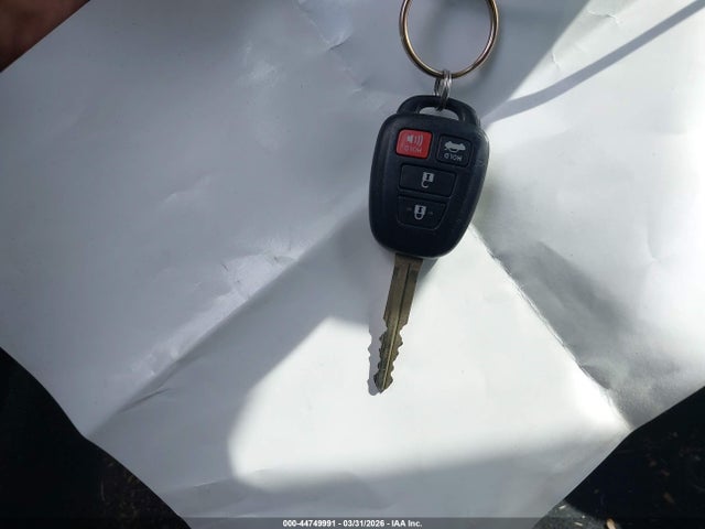 Продаж на аукціоні авто 2017 Toyota Corolla Le, vin: 2T1BURHE6HC781710, номер лоту: 44749991