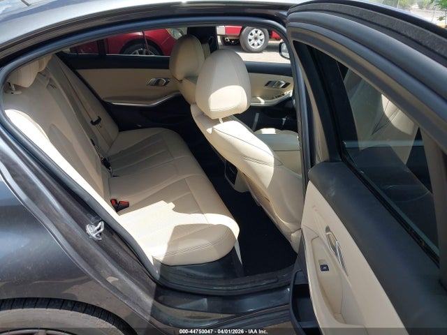44750047 :رقم المزاد ، 3MW5R1J0XN8C32096 vin ، 2022 Bmw 330i مزاد بيع
